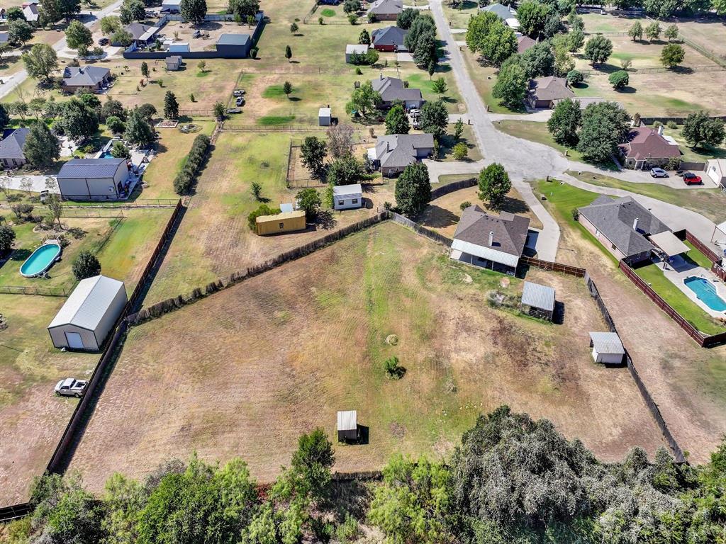 116 Butternut Court Property Photo 25