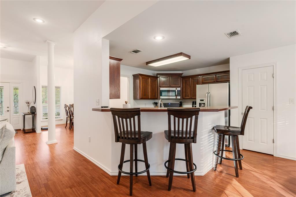 139 Parc Ouest Drive Property Photo 7