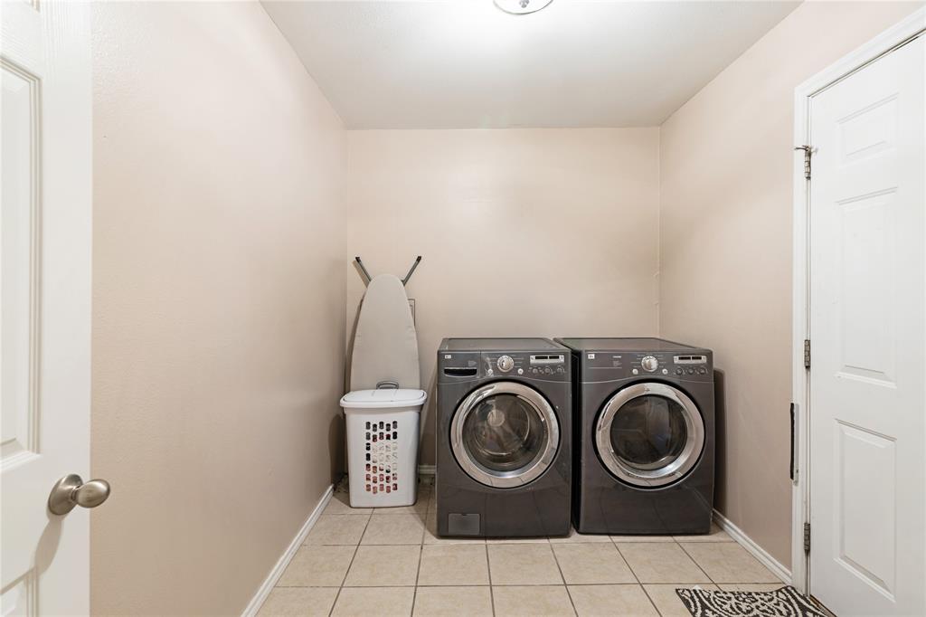 139 Parc Ouest Drive Property Photo 20