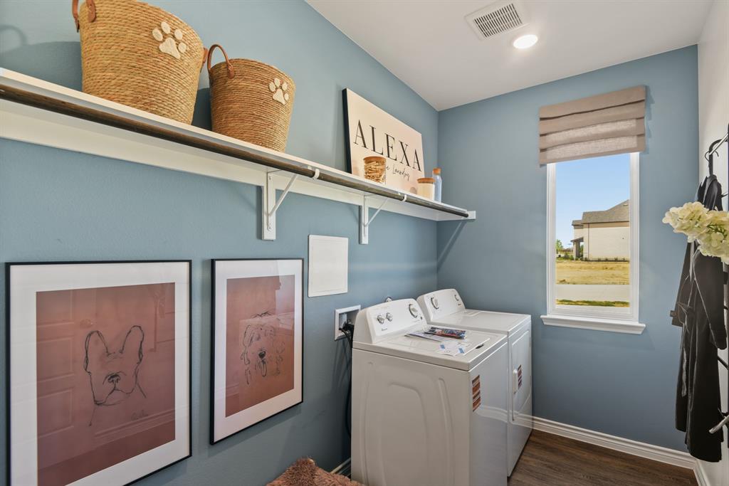 1201 Wind Drift Way Property Photo 16