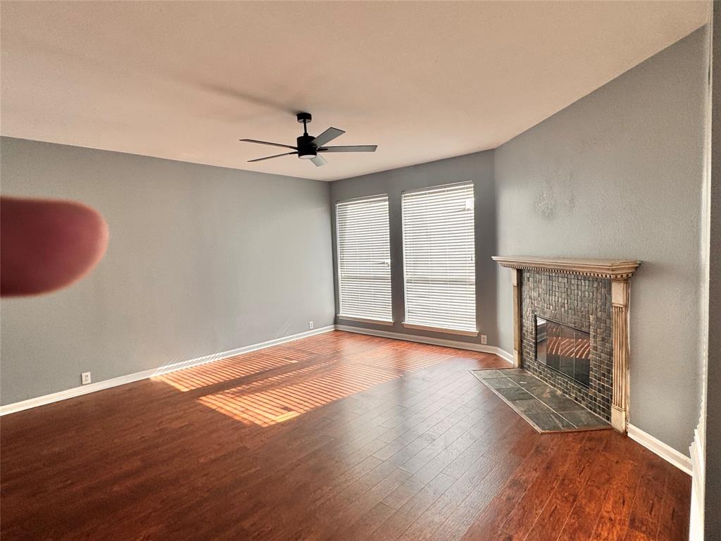 7585 Ravenhill Drive Property Photo 12