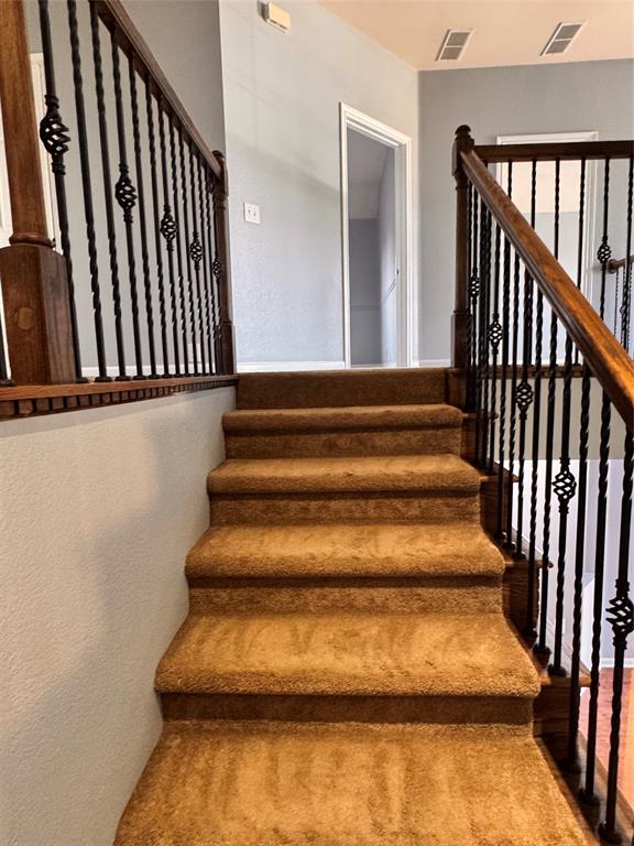 7585 Ravenhill Drive Property Photo 20
