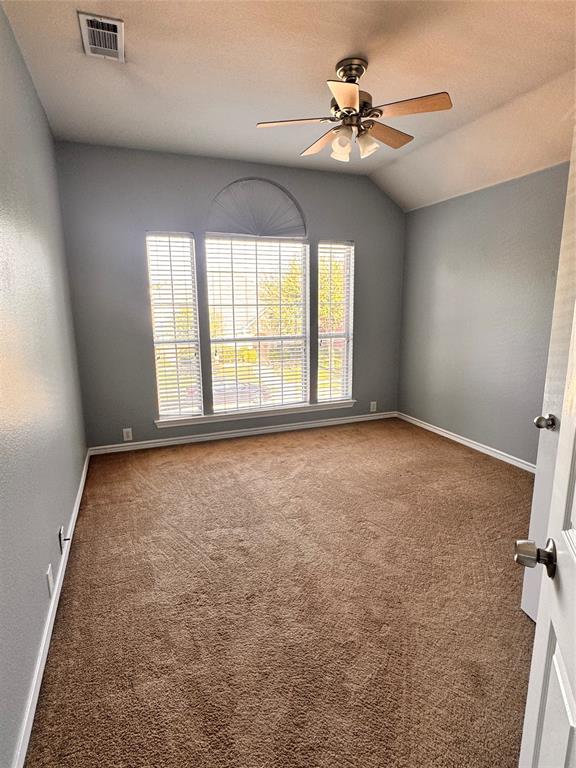 7585 Ravenhill Drive Property Photo 22