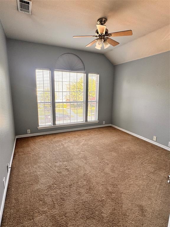 7585 Ravenhill Drive Property Photo 23