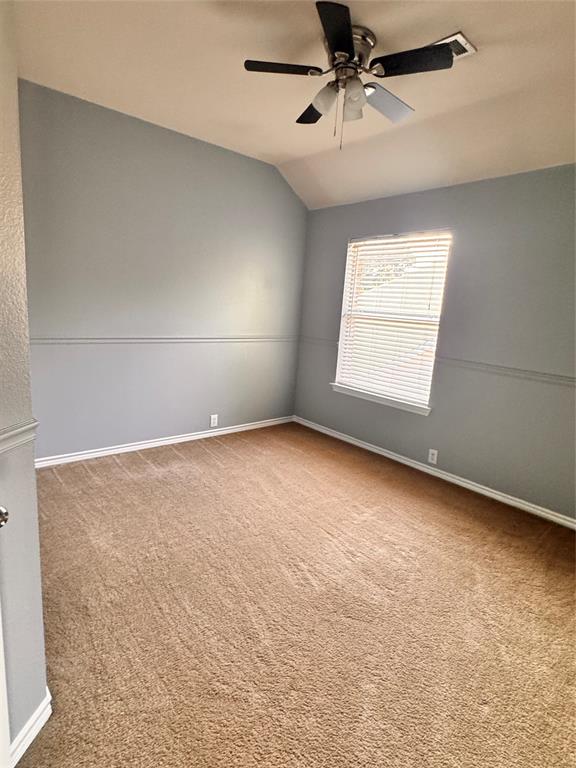 7585 Ravenhill Drive Property Photo 24
