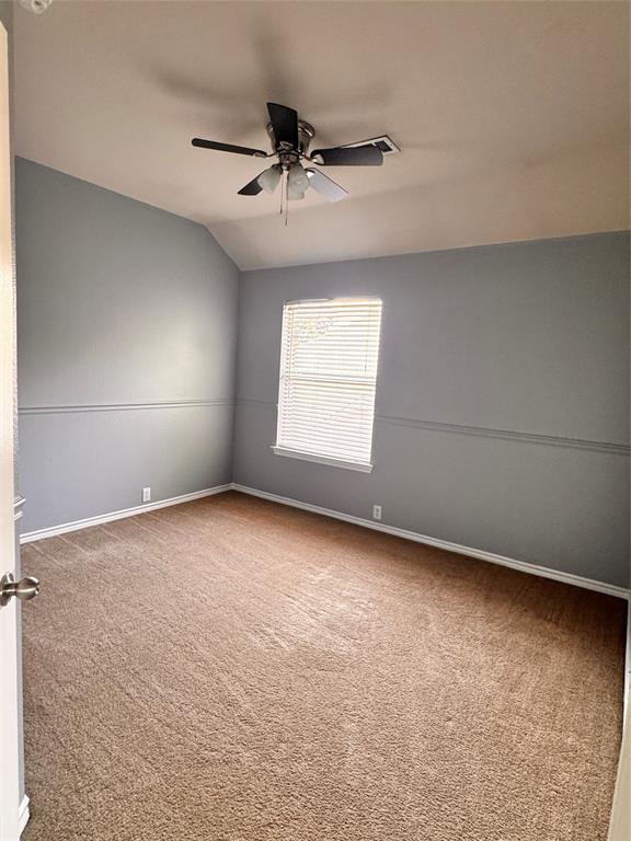 7585 Ravenhill Drive Property Photo 25