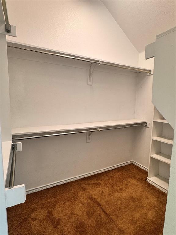 7585 Ravenhill Drive Property Photo 30