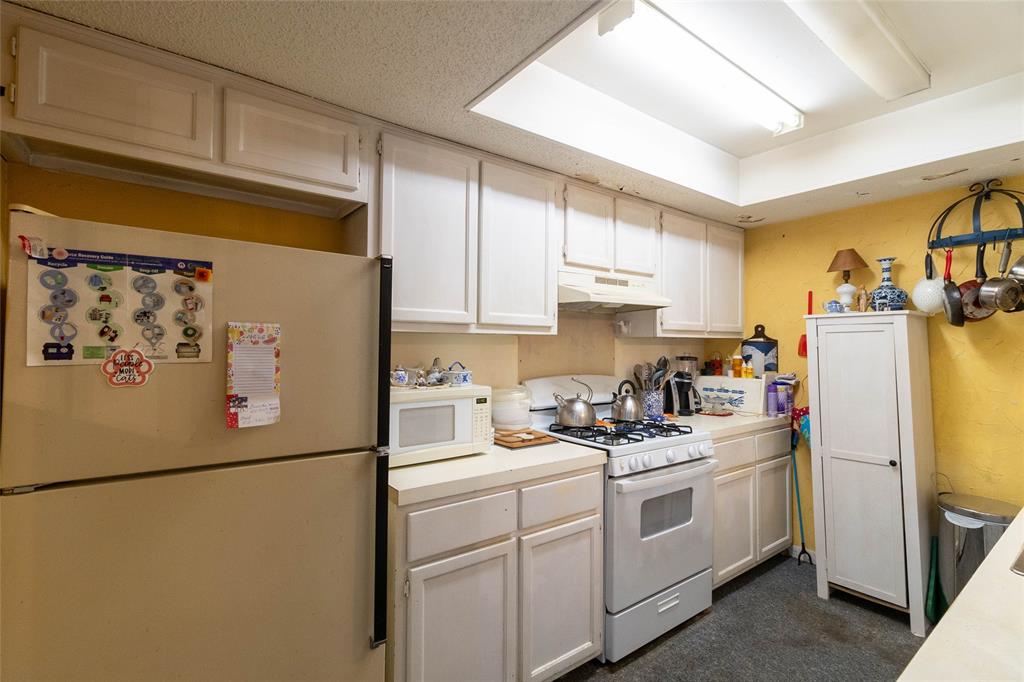 8340 Fathom Circle 504 Property Photo 14