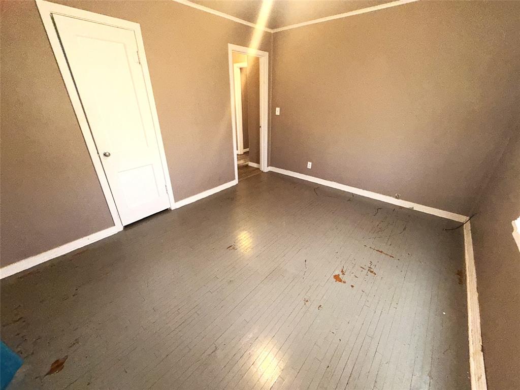 1211 W 12th Street Property Photo 26