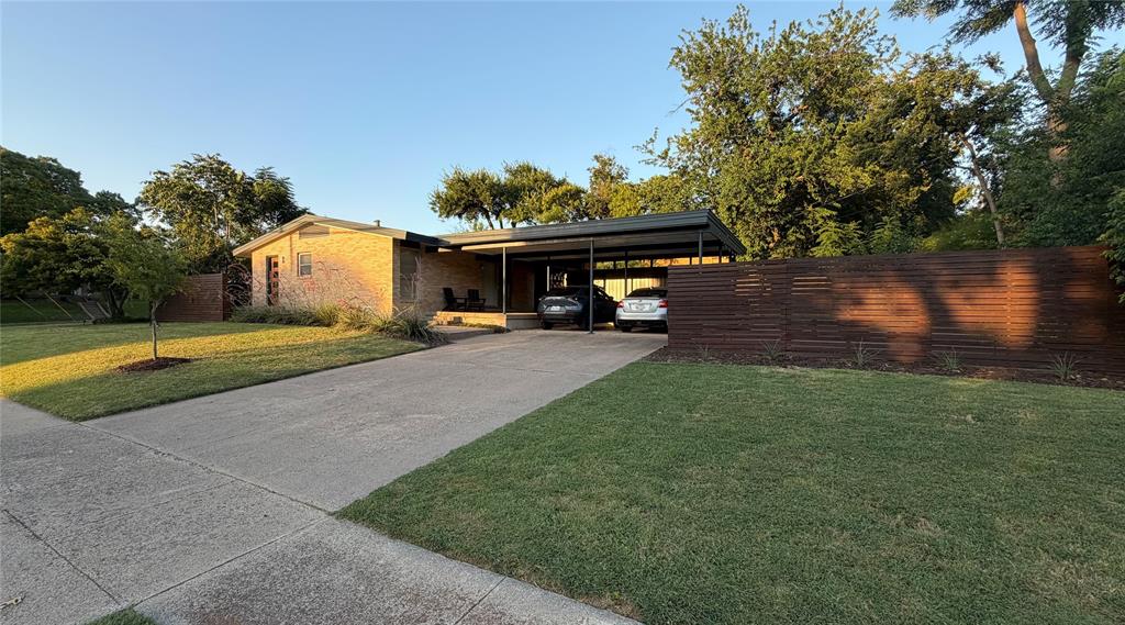 11008 Quail Run Street Property Photo 1