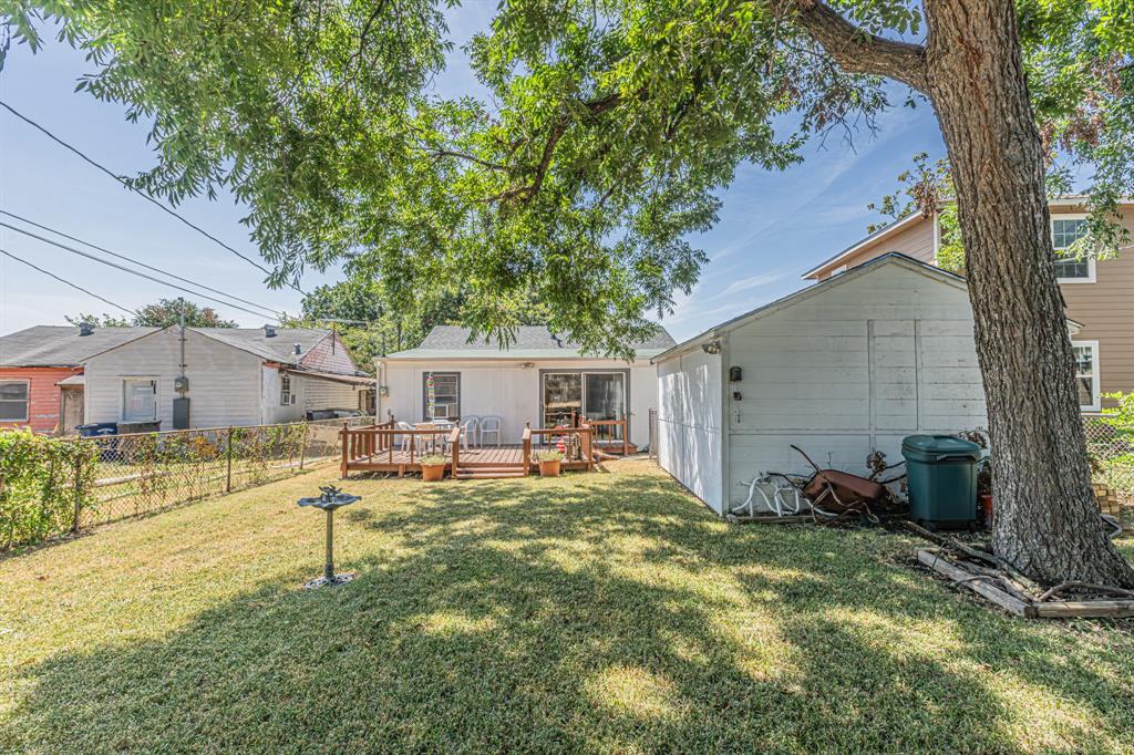 3723 Texas Drive Property Photo 2