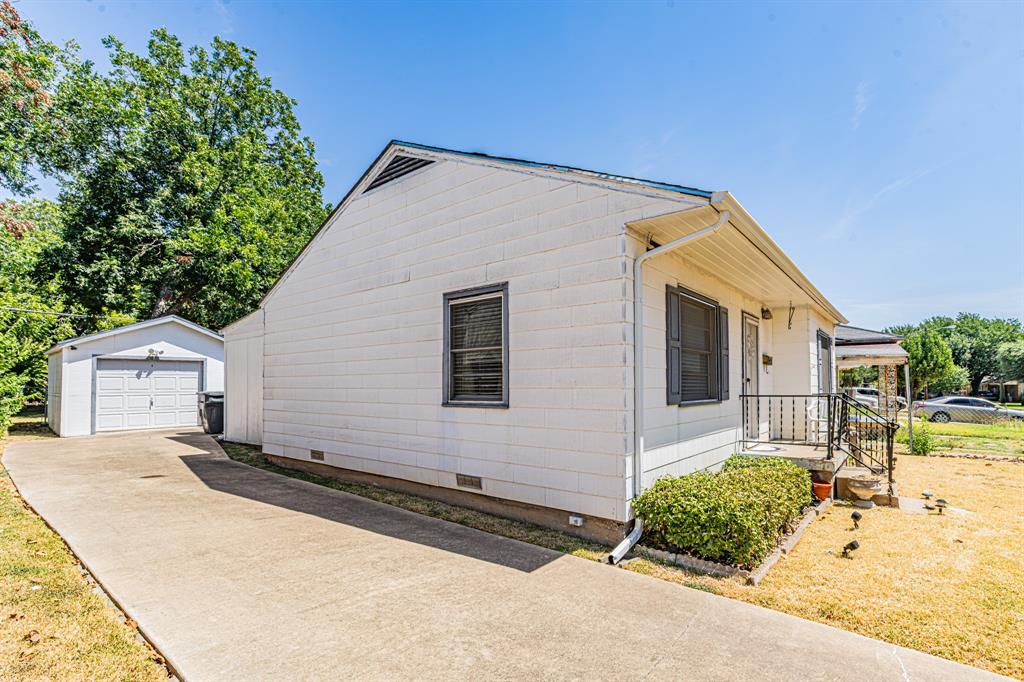 3723 Texas Drive Property Photo 4