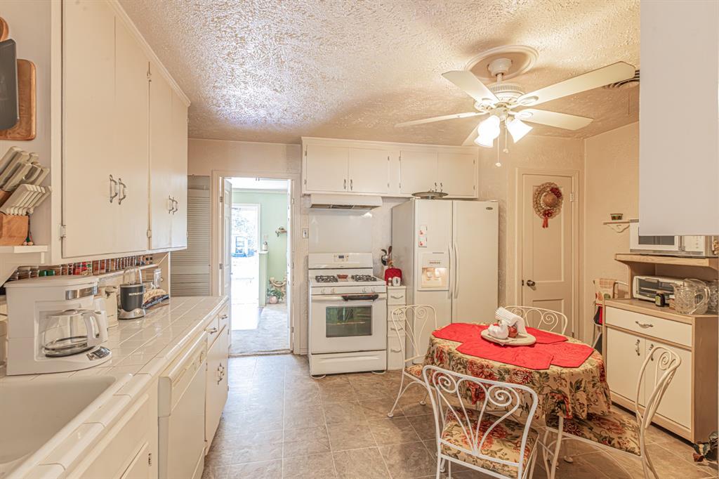 3723 Texas Drive Property Photo 9