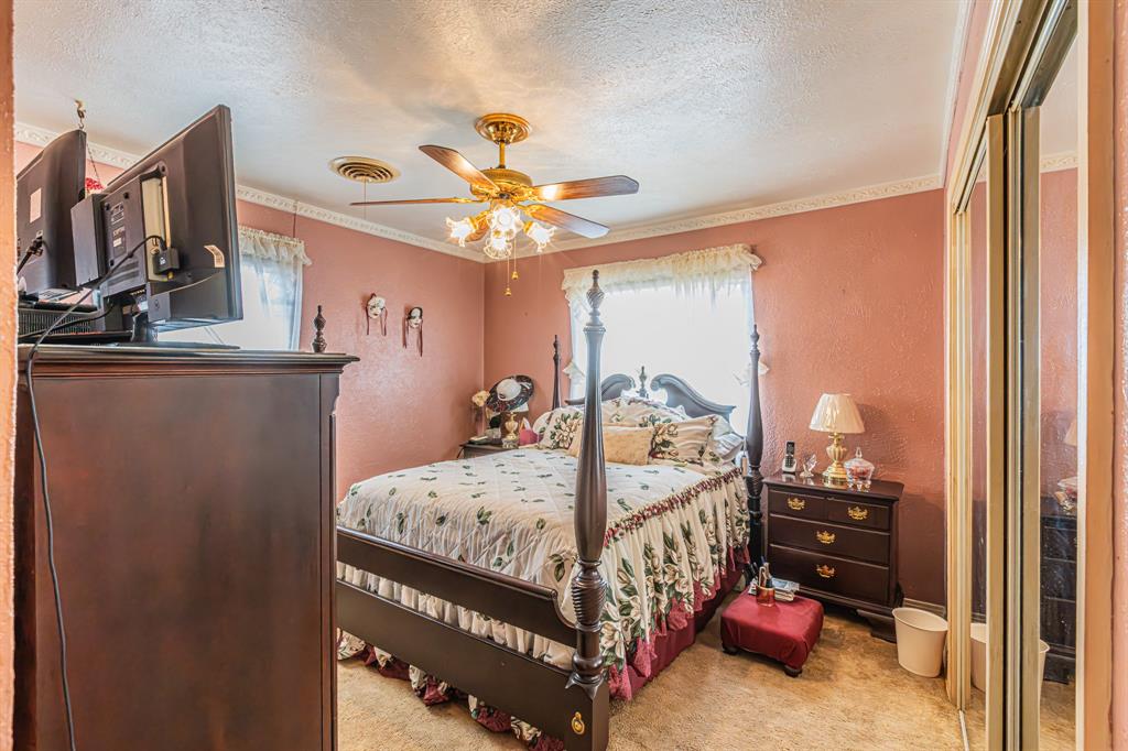 3723 Texas Drive Property Photo 22