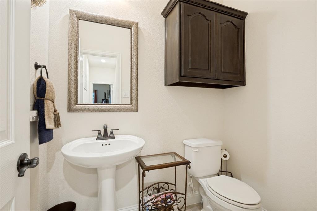 4801 Quantrill Avenue Property Photo 25