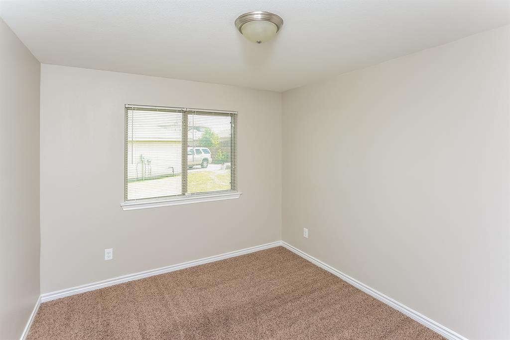 623 Hilton Drive Property Photo 12