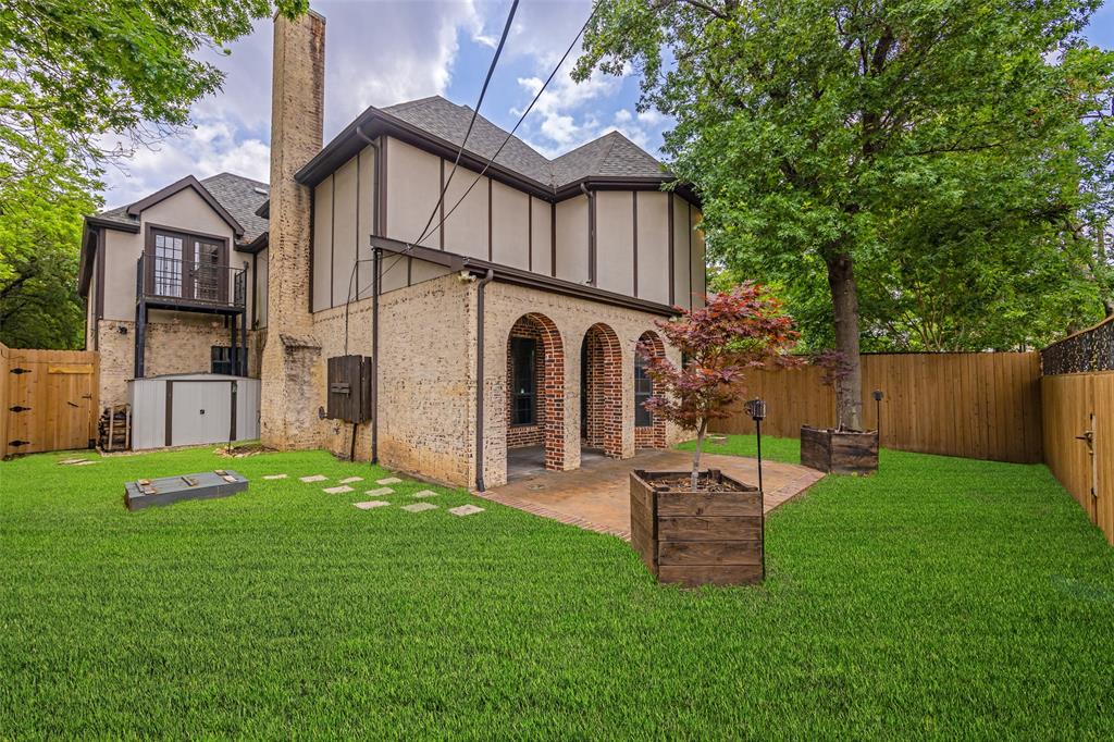 6115 Palo Pinto Avenue Property Photo 32