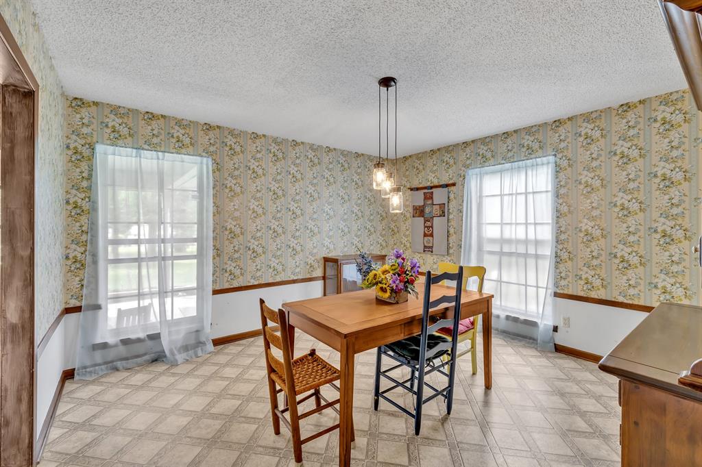 1368 County Road 2206 Property Photo 8