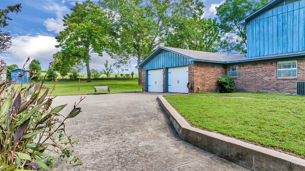 1368 County Road 2206 Property Photo 31