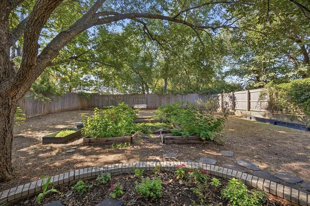 4711 Hope Street Property Photo 30