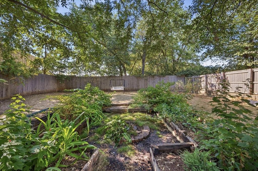 4711 Hope Street Property Photo 31