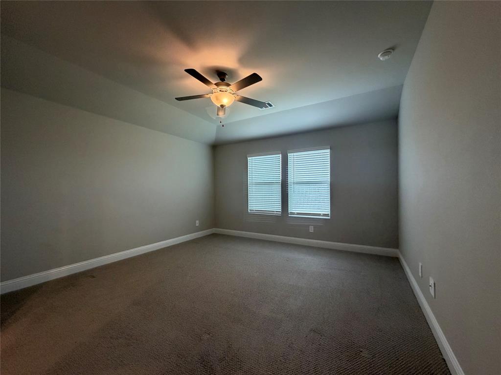 1093 Eagle Run Lane Property Photo 6