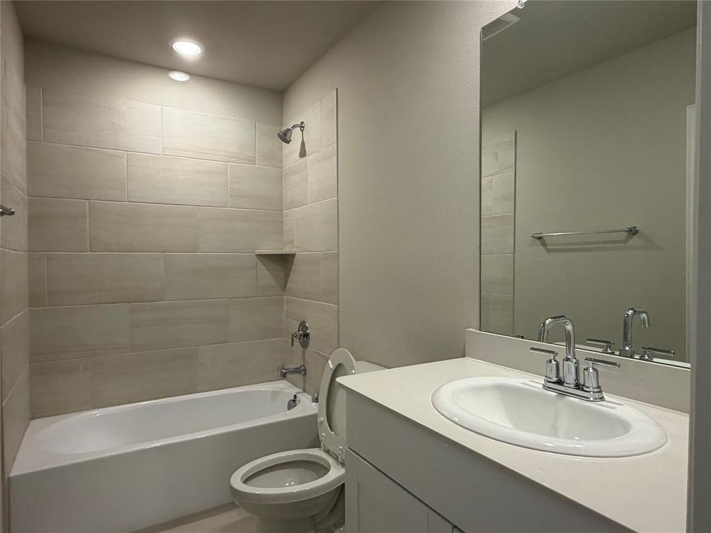 1093 Eagle Run Lane Property Photo 9