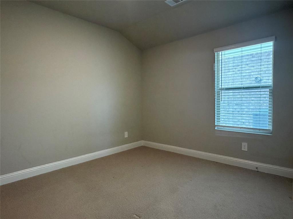 1093 Eagle Run Lane Property Photo 11