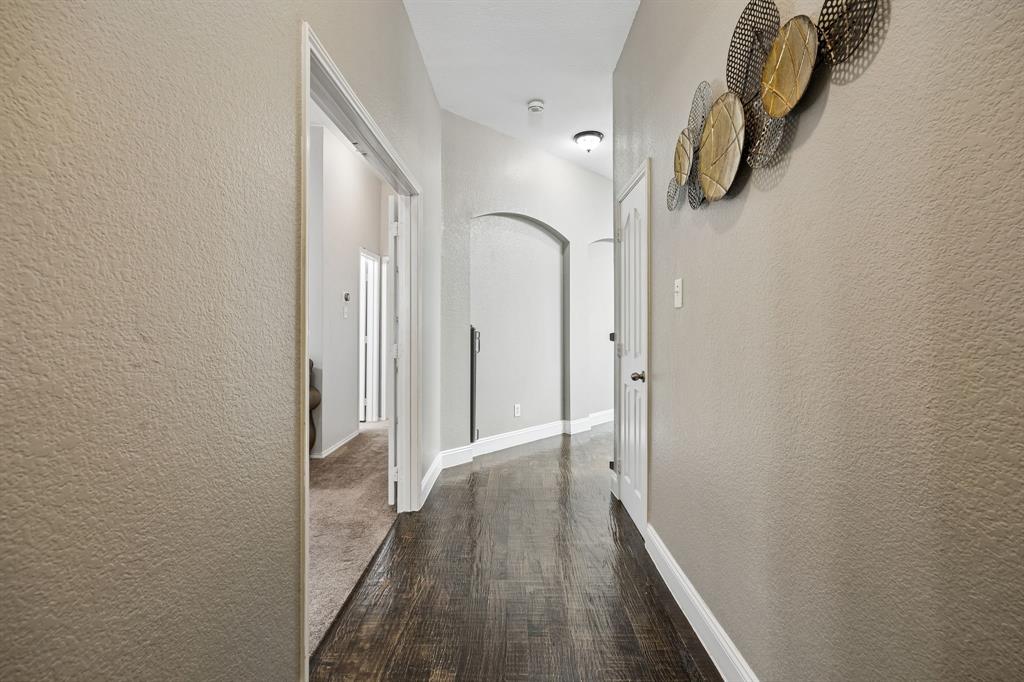 1023 Aviary Property Photo 3