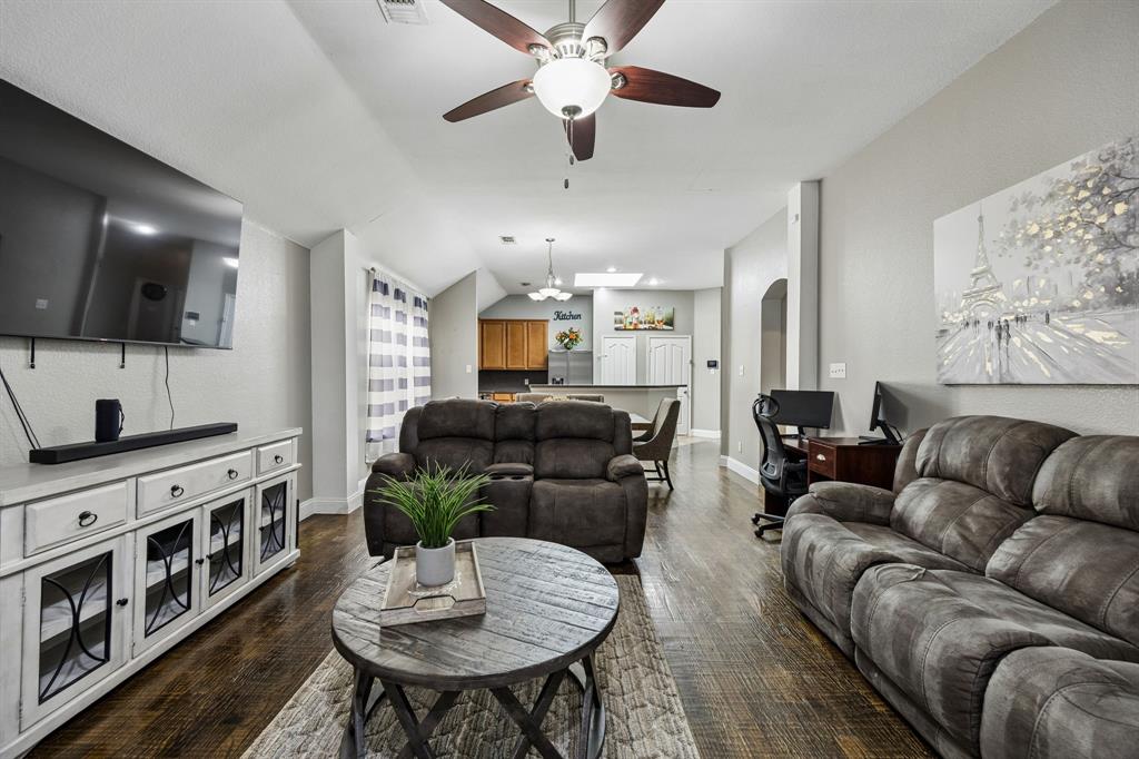 1023 Aviary Property Photo 16
