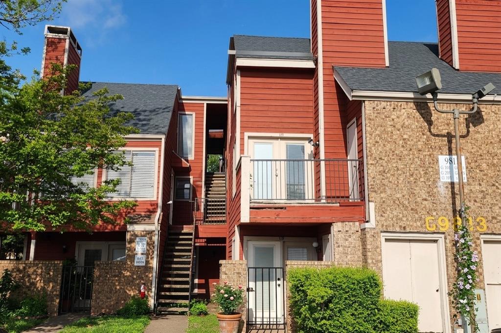 9805 Walnut Street C 308 Property Photo 5