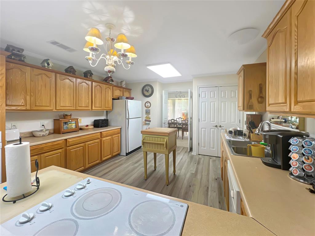 695 Cr 1210 Property Photo 7