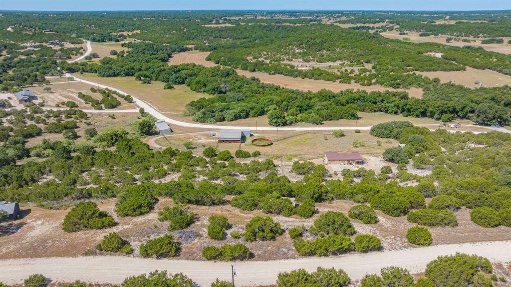 201 Private Road 2123 Property Photo 6