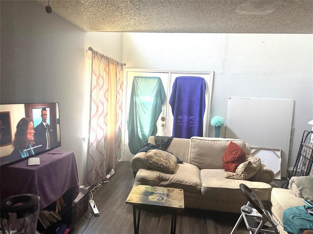 9823 Walnut Street L 201 Property Photo 2