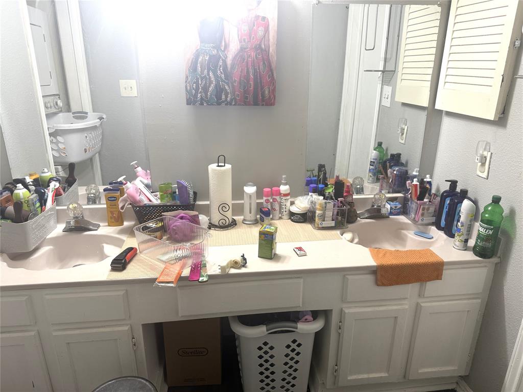9823 Walnut Street L 201 Property Photo 4
