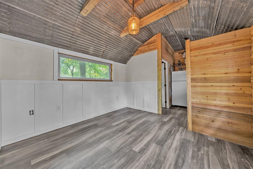 165 Private Road 6047 Property Photo 4