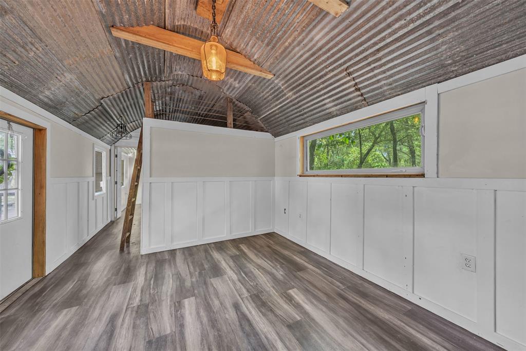 165 Private Road 6047 Property Photo 7