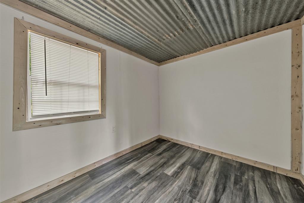 165 Private Road 6047 Property Photo 9