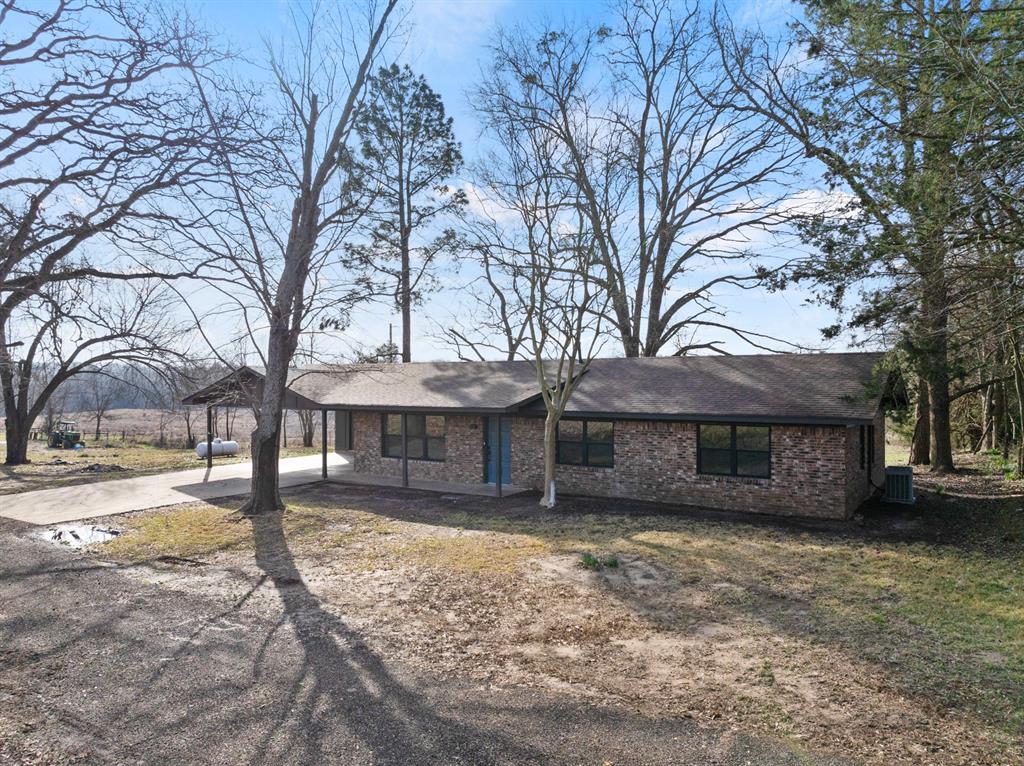 10 County Road 3357 Property Photo 4