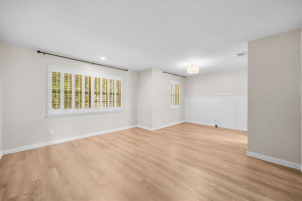 501 Ridgeview Drive Property Photo 6