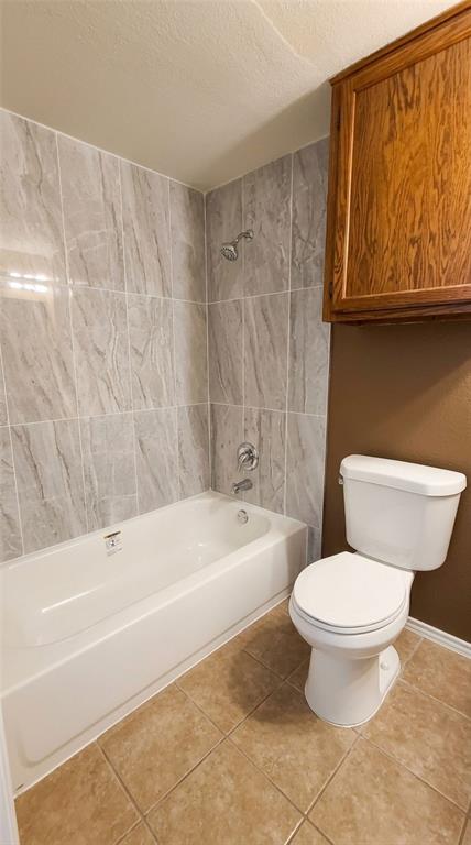 9829 Walnut Street O 207 Property Photo 5
