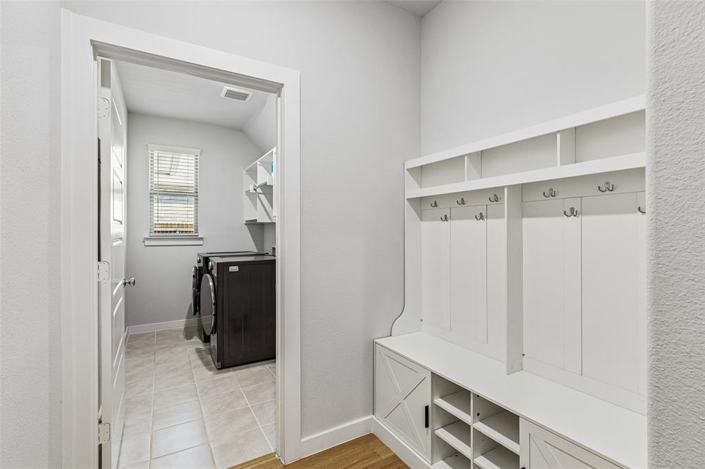 3907 Turpin Drive Property Photo 28