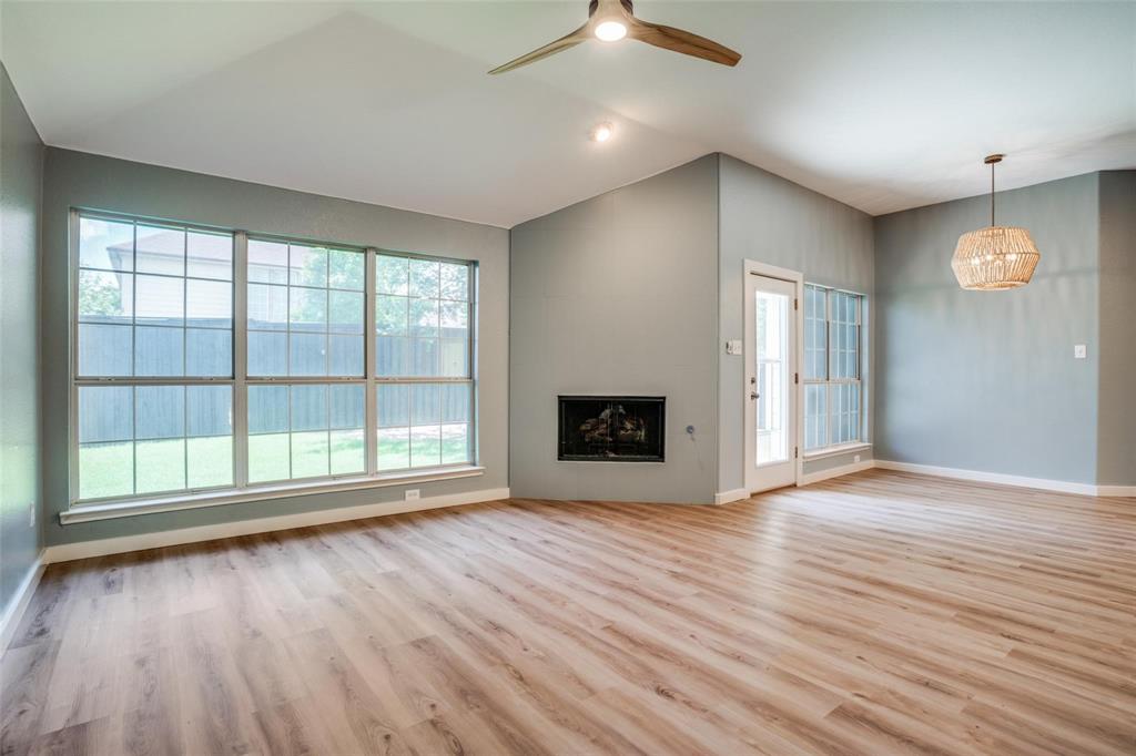 3925 La Tierra Linda Trail Property Photo 7