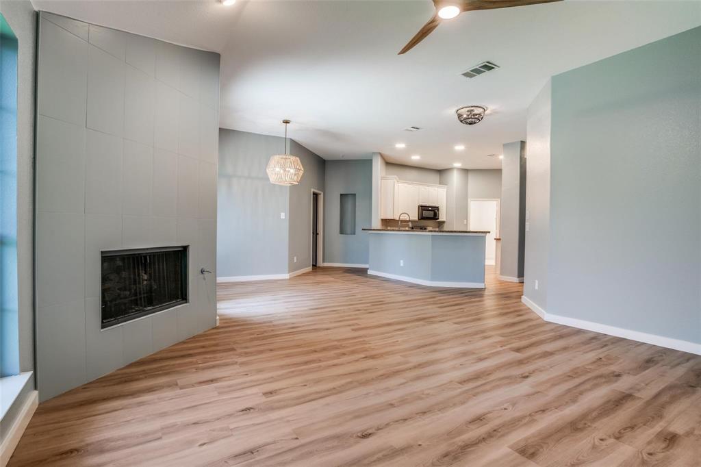 3925 La Tierra Linda Trail Property Photo 8