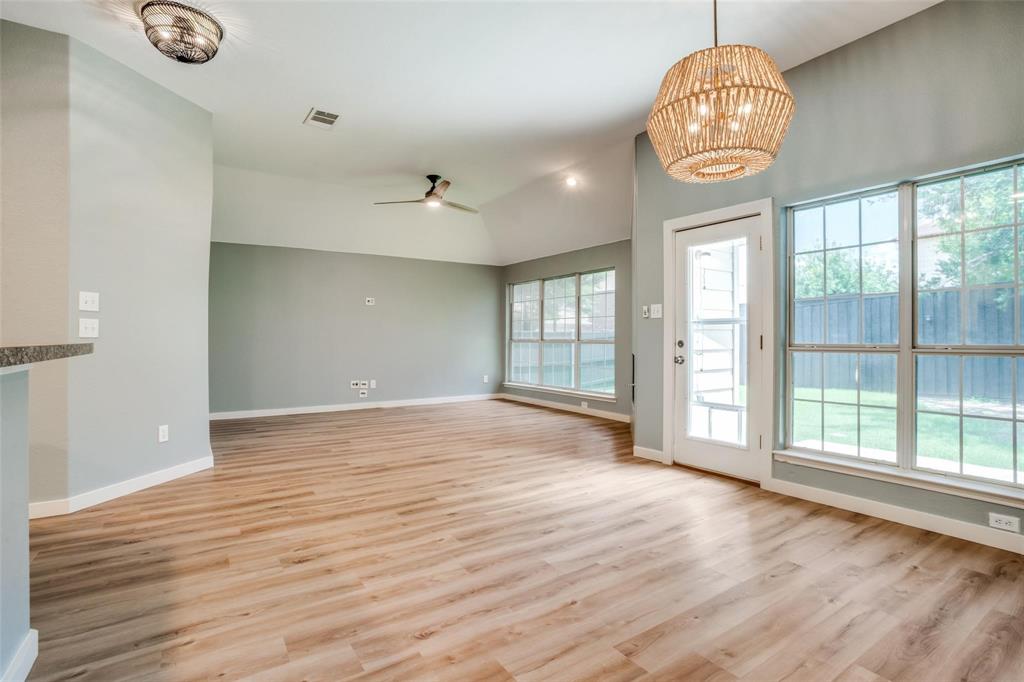 3925 La Tierra Linda Trail Property Photo 10