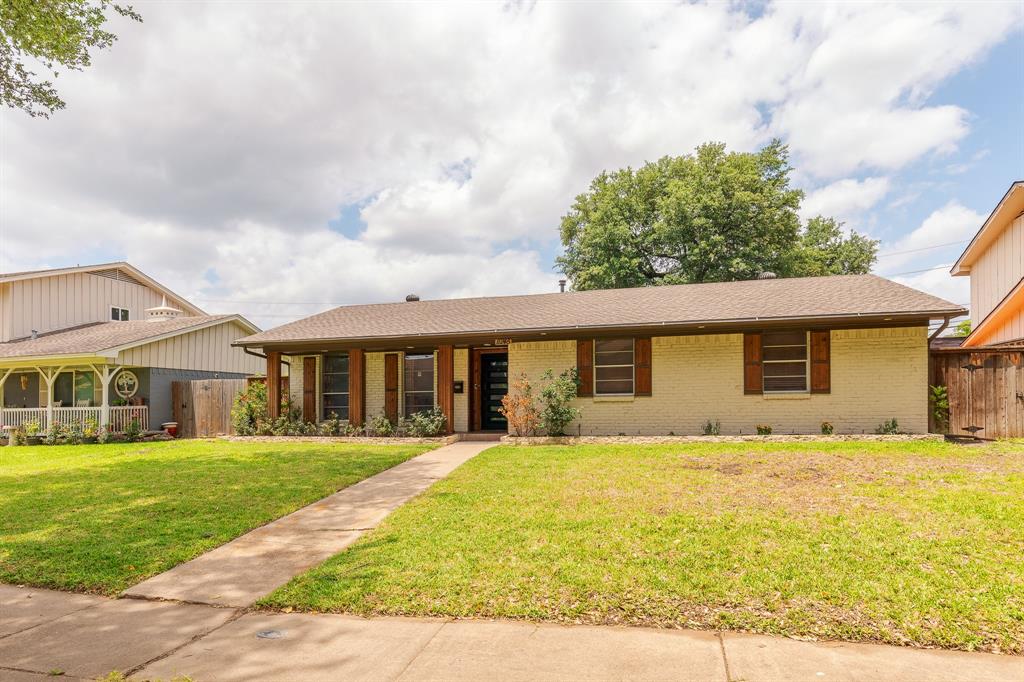 11245 Buchanan Drive Property Photo 2