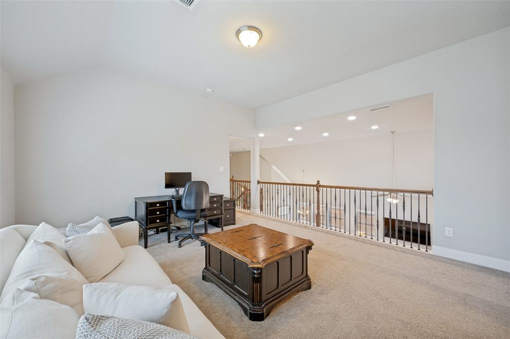808 Nathanael Greene Court Property Photo 21