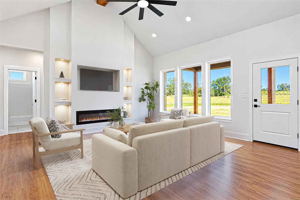 12067 Cr 3612 Property Photo 5