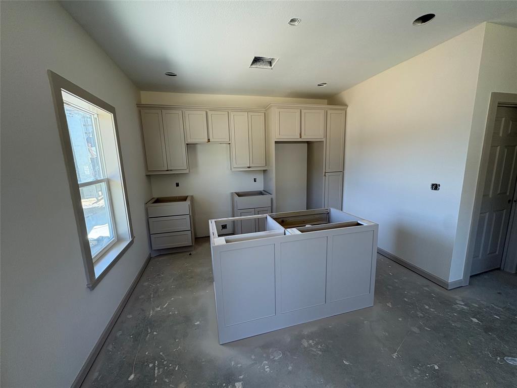 215 Quanah Property Photo 21