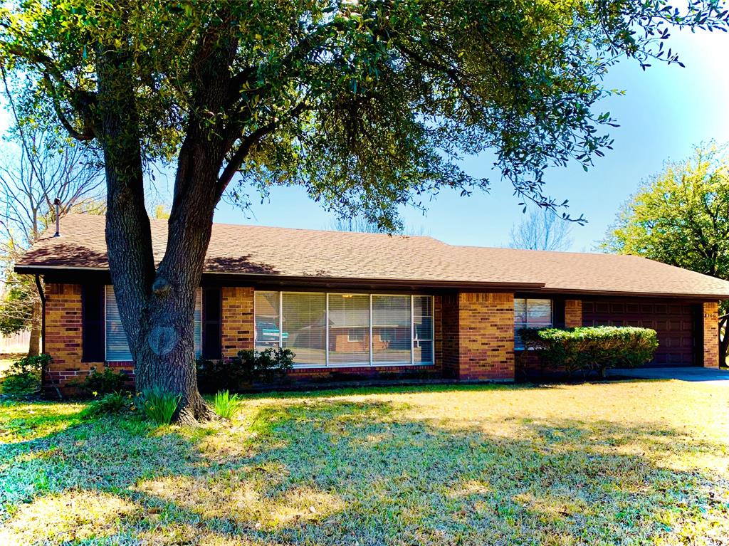 306 Pecan Street Property Photo 1